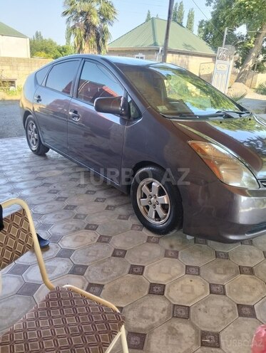 Toyota Prius-18