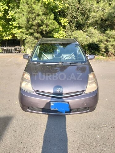 Toyota Prius-1