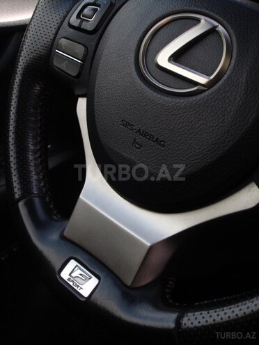 Lexus NX 300-8