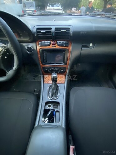 Mercedes C 200-7