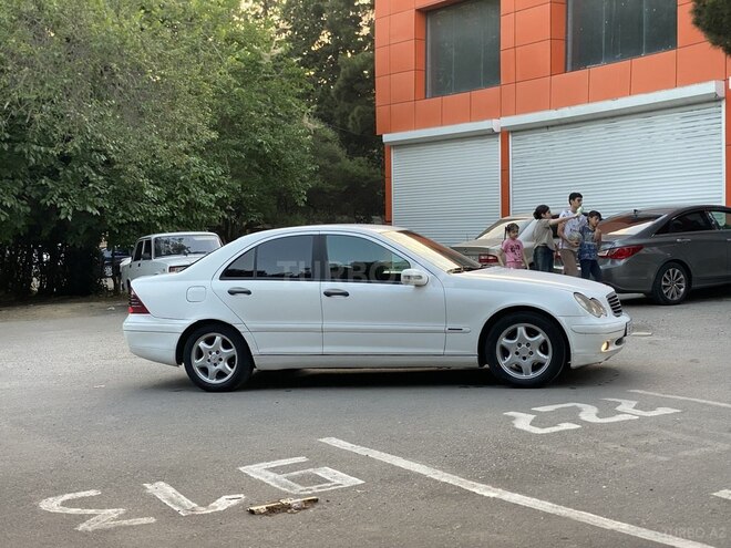 Mercedes C 200-5
