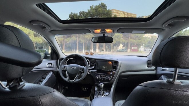 Kia Optima-3