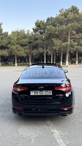 Kia Optima-2