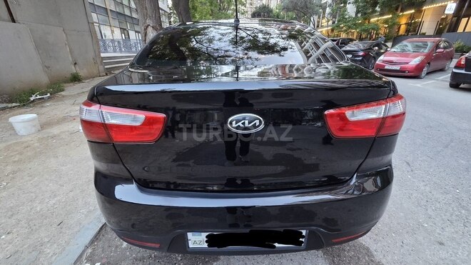Kia Rio-8