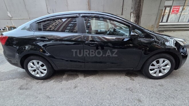 Kia Rio-4