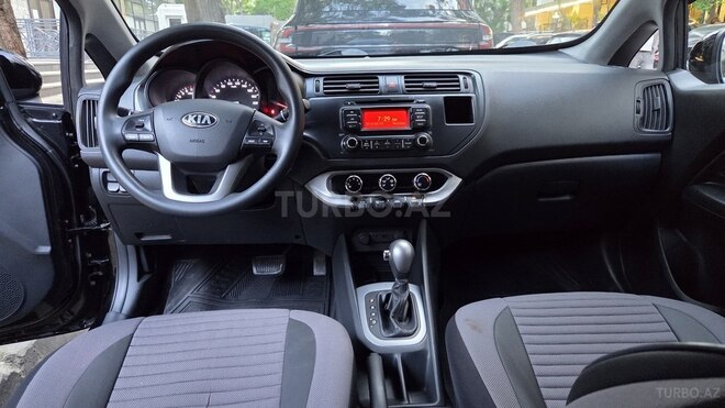 Kia Rio-15