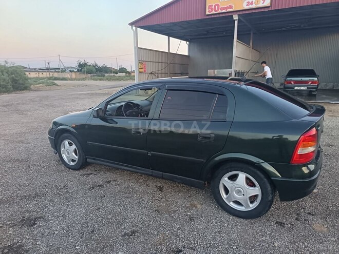 Opel Astra-2