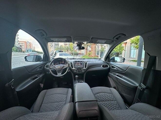 Chevrolet Equinox-7