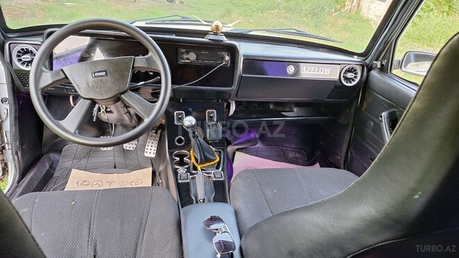 LADA (VAZ) 2107-4