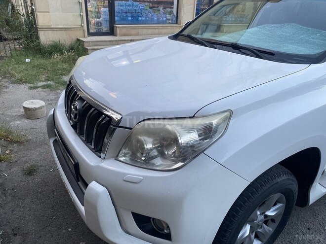 Toyota Land Cruiser Prado-1