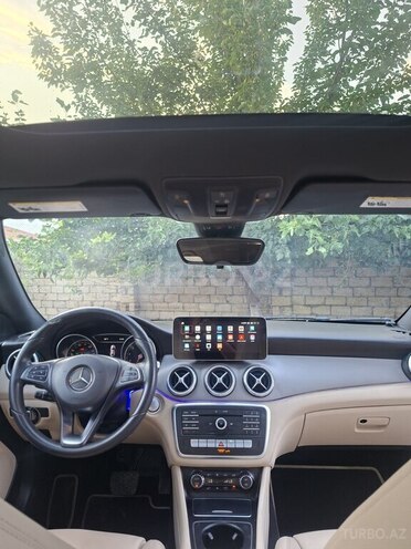Mercedes CLA 250-3