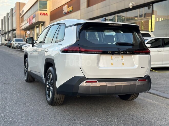 Toyota RAV4-7