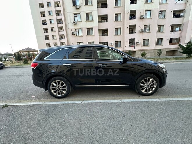 Kia Sorento-10