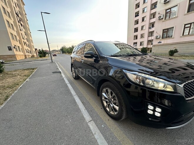 Kia Sorento-12