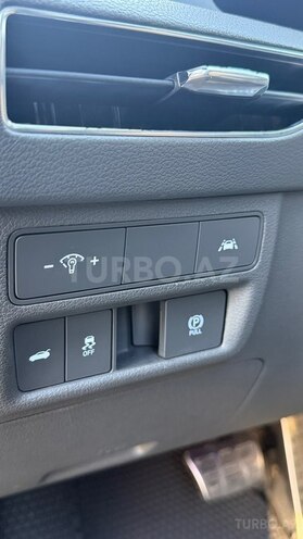 Hyundai Sonata-18