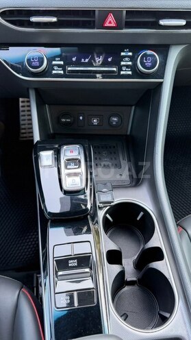 Hyundai Sonata-10