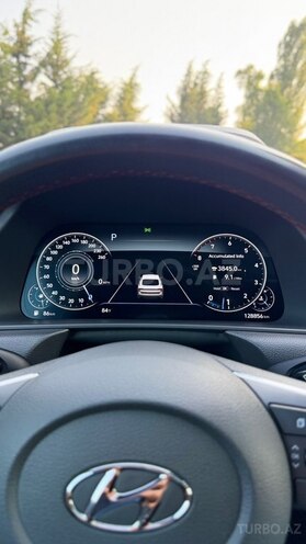 Hyundai Sonata-12