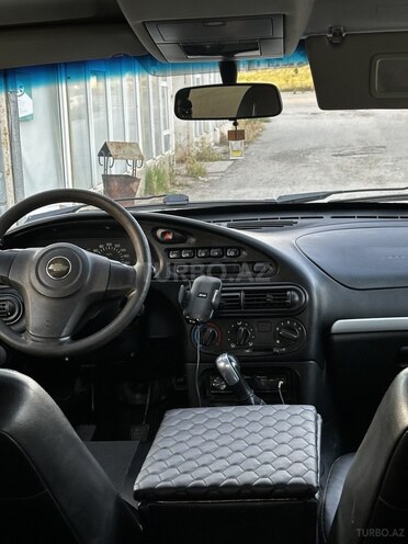 Chevrolet Niva-6