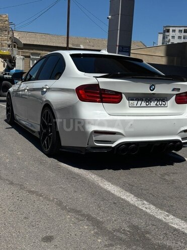 BMW 325-4
