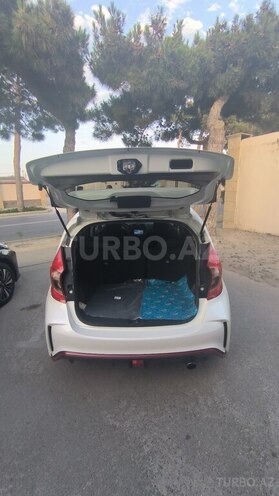 Nissan Note-5