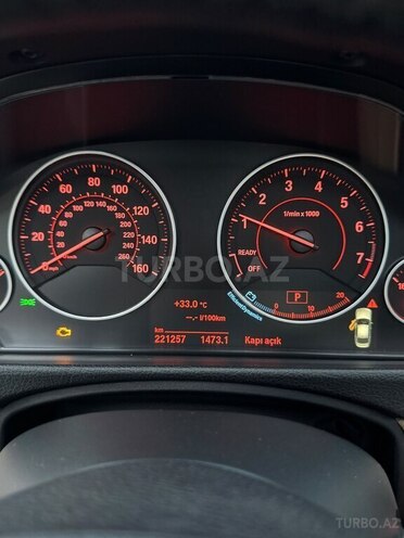 BMW 330-8