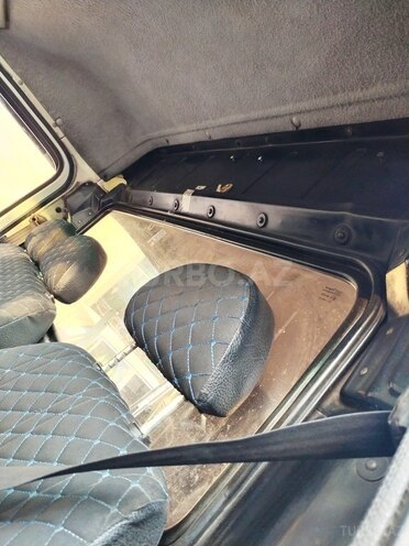 Ford Transit-12