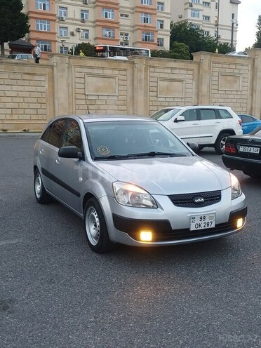 Kia Rio-3