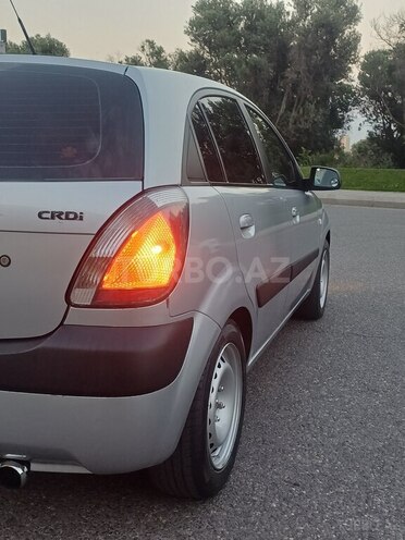 Kia Rio-6