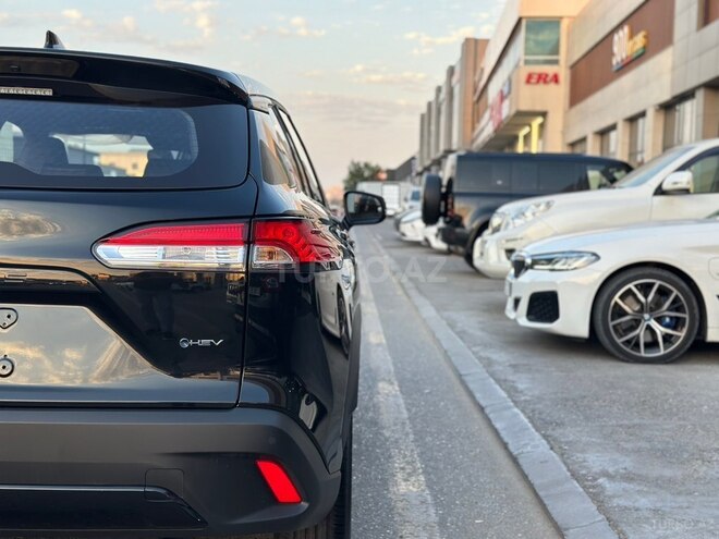 Toyota Corolla Cross-10