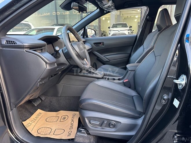Toyota Corolla Cross-15