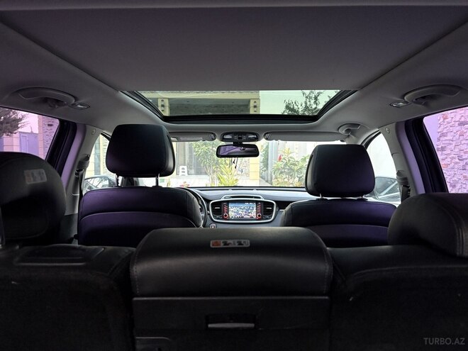 Kia Sorento-17