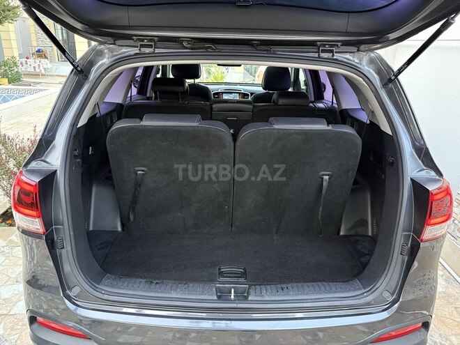 Kia Sorento-19