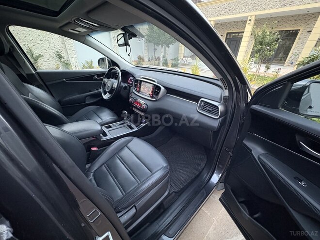 Kia Sorento-7