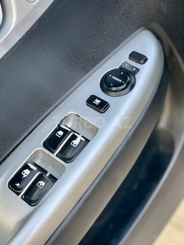 Hyundai i20-16