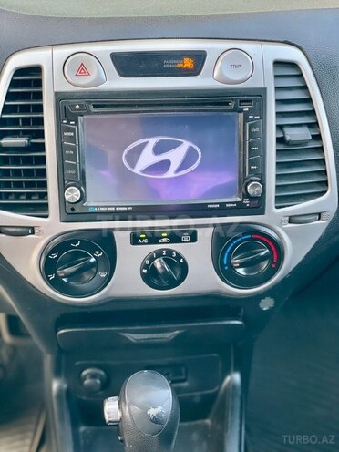 Hyundai i20-19