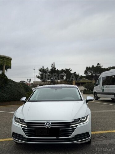 Volkswagen Arteon-1