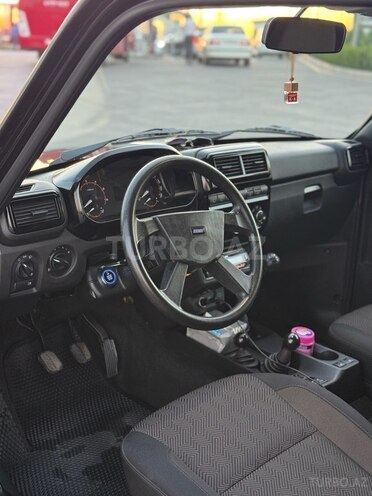 LADA (VAZ) Niva-10