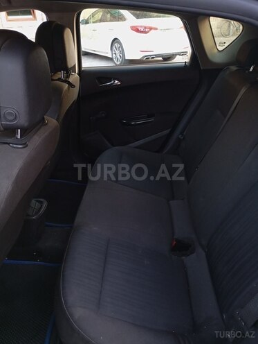 Opel Astra-15