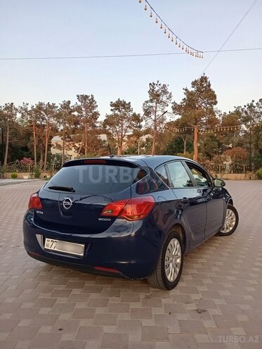 Opel Astra-10