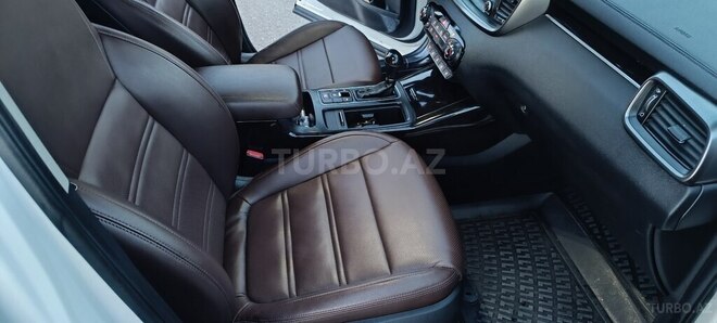Kia Sorento-9
