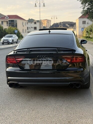 Audi A7-6