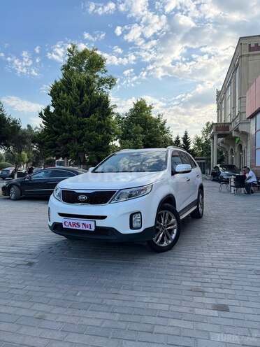Kia Sorento-1