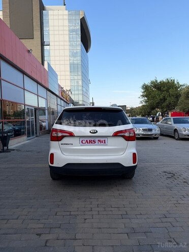 Kia Sorento-6
