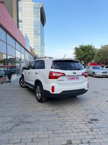 Kia Sorento-5