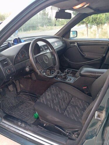 Mercedes C 180-11