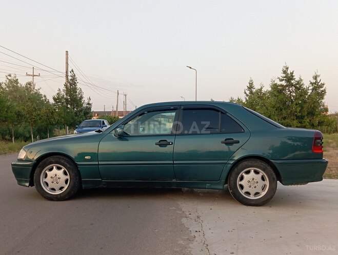 Mercedes C 180-9