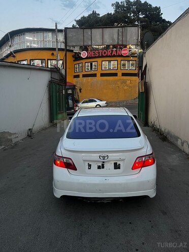 Toyota Camry-8