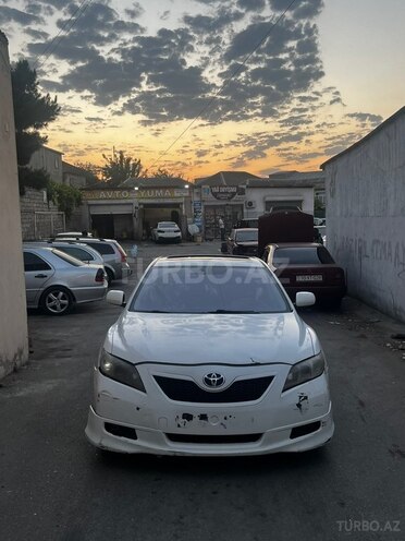 Toyota Camry-7