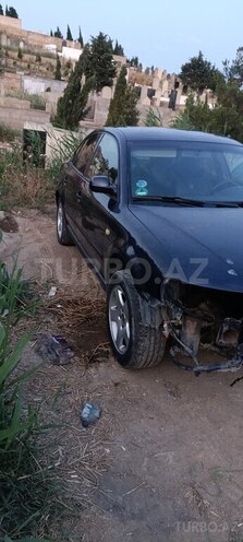 Volkswagen Passat-2