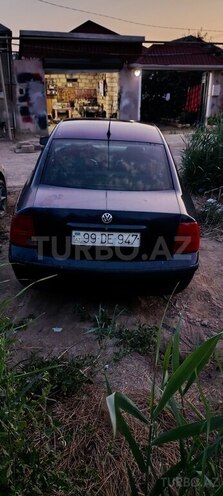 Volkswagen Passat-6